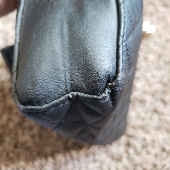 Black handbag - Picture 6 of 8